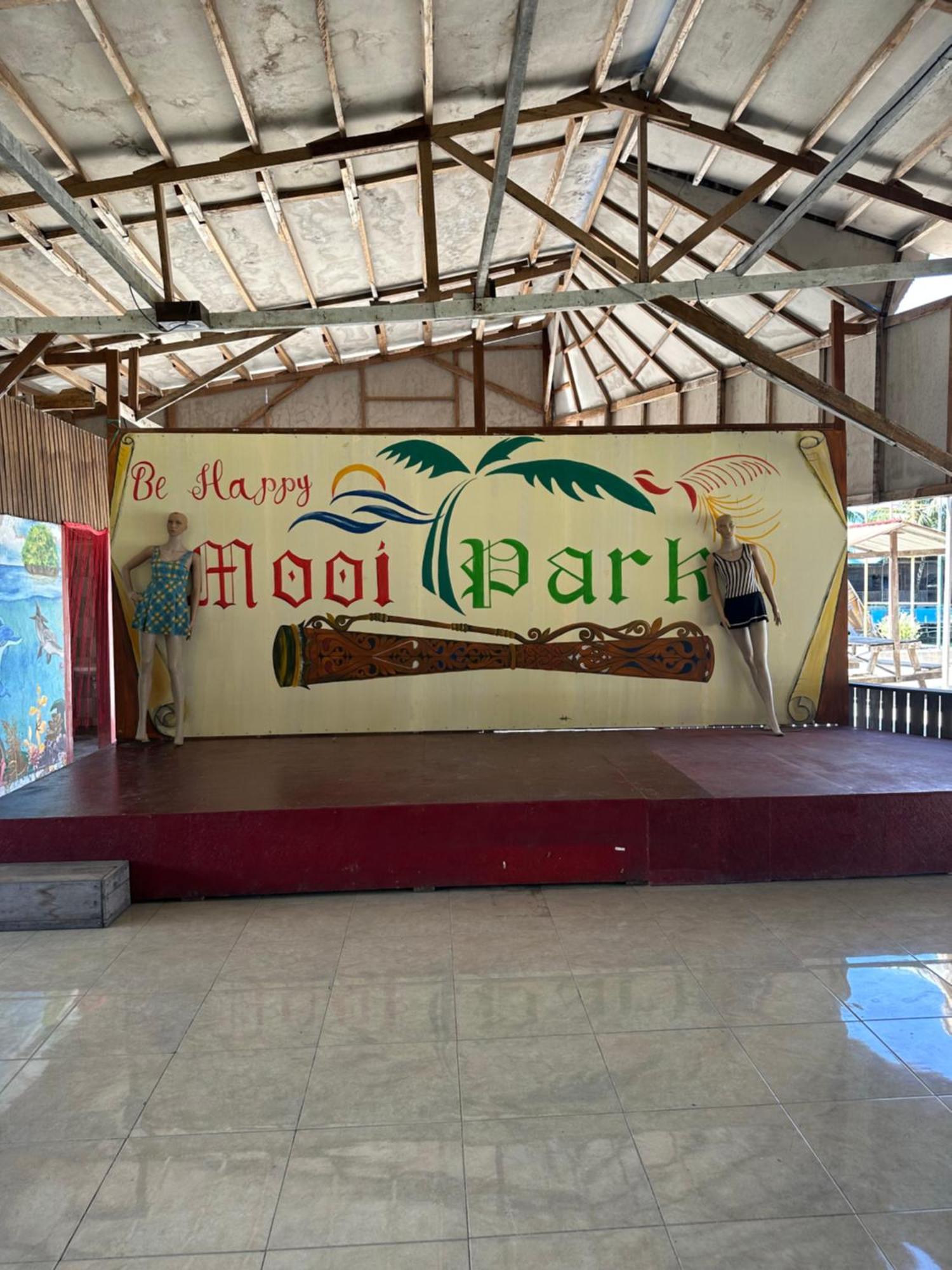 Mooi Park Hotel Sorong Eksteriør billede