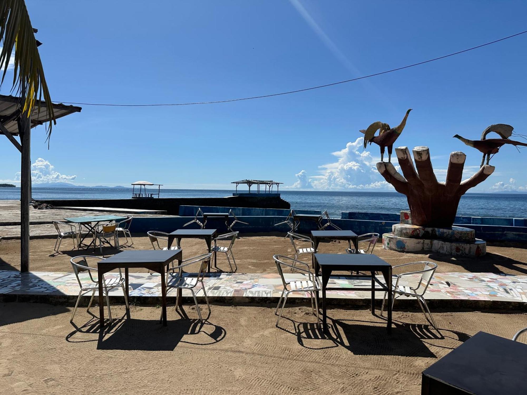 Mooi Park Hotel Sorong Eksteriør billede