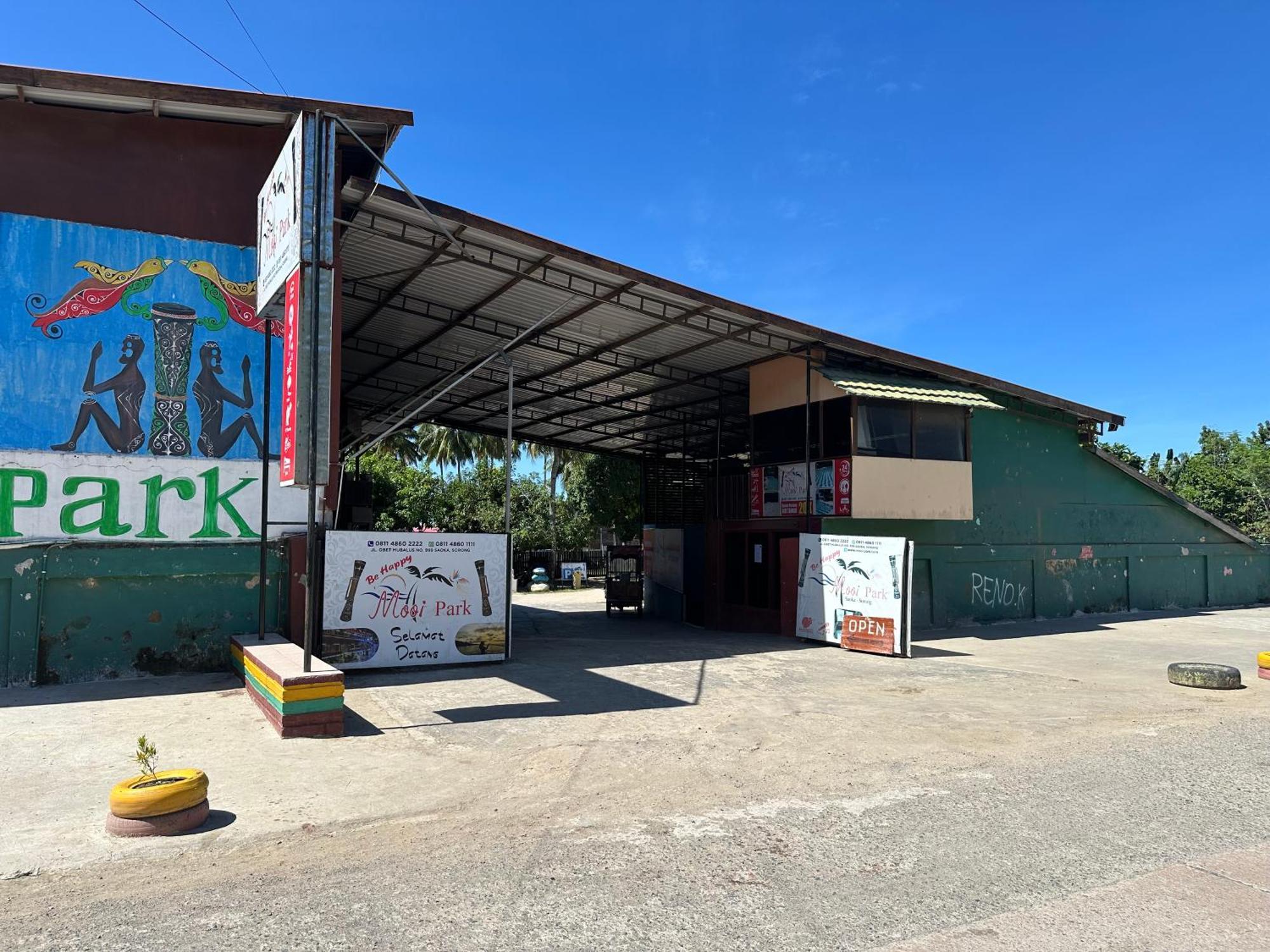 Mooi Park Hotel Sorong Eksteriør billede